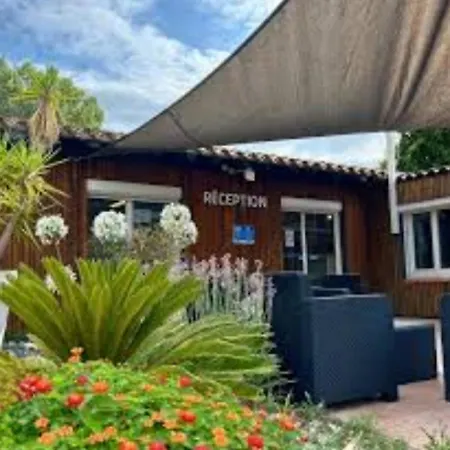 Mobilhome 6 Personnes *