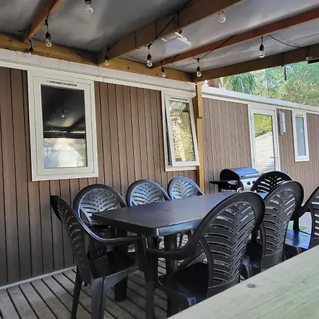 Mobilhome 6 Personnes Camping *