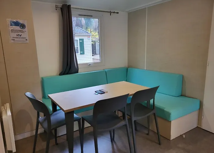 Mobilhome 6 Personnes Kemping *