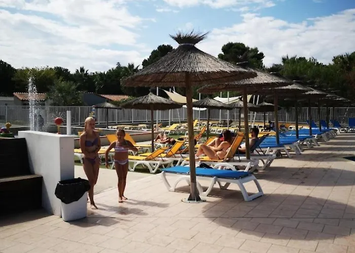 Mobilhome 6 Personnes * Saint-Cyprien (Pyrenees-Orientales)